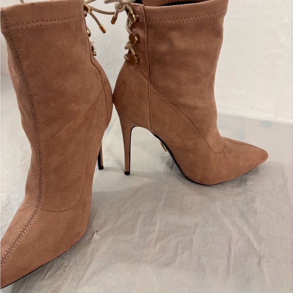 Primadonna Collection Tie Back Stiletto Heel Booties SZ 40, US 9/9.5 New Booties - Picture 7 of 9